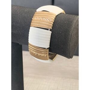 NRQ Gold Tone White Resin Crystal Rope Texture Stretch Panel Bracelet 4854